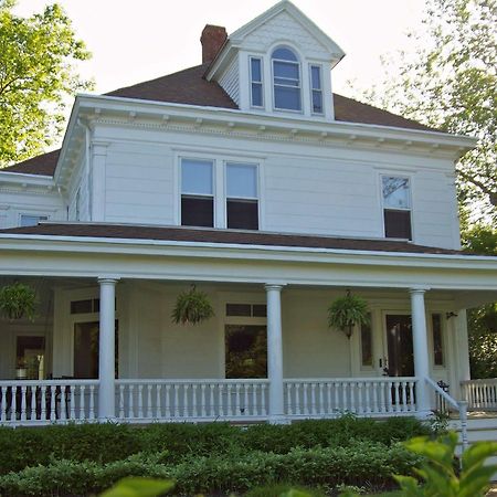 Fordham House Hotel Greenport Exterior photo